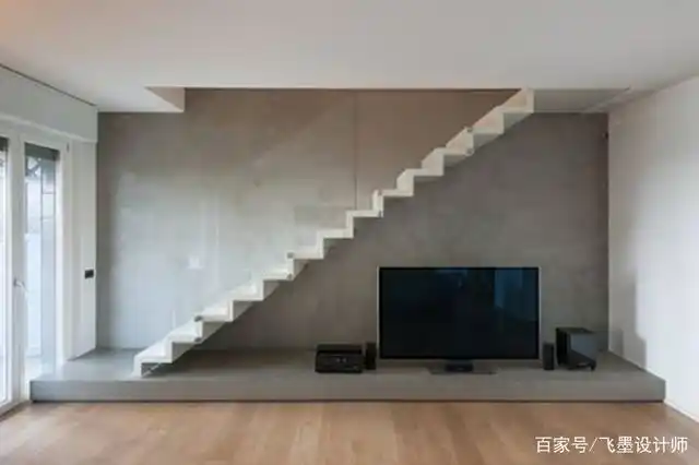才知道楼梯下做电视墙,还有这么多装法!悬空30公分,最爱第1种