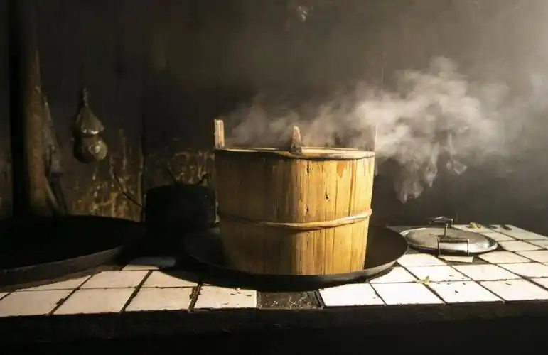 长寿之乡贵州赤水:非遗文化之虫茶制作技艺_树叶_产地_分泌物