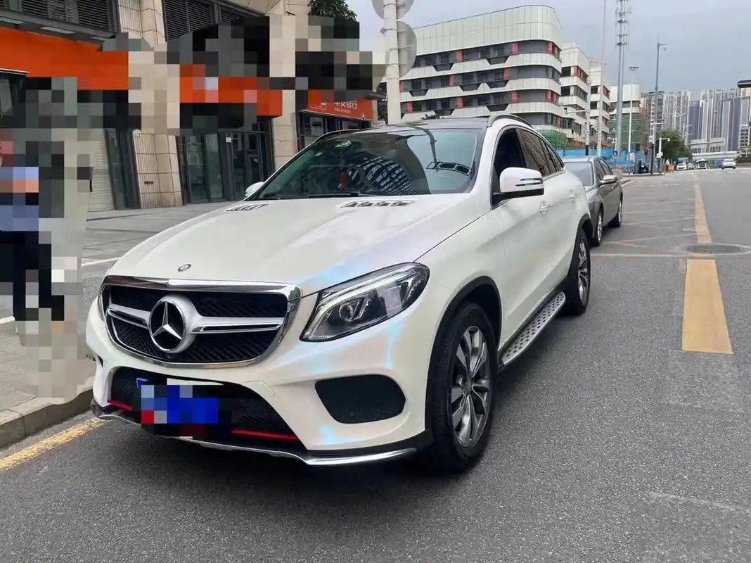 奔驰gle400 【车辆型号】15款奔驰gl e400轿跑suv【出厂时间】2016.1