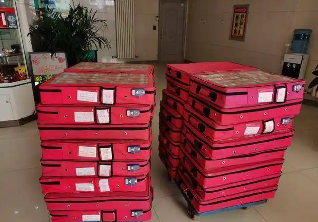 1亿人民币的现金,究竟有多重?从银行取出有多费劲?_进行_额度_重量