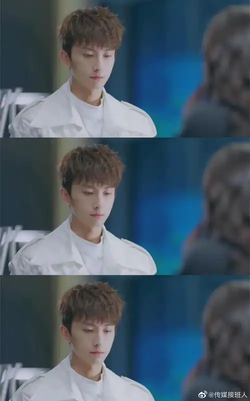 电视剧《舍我其谁》热播,牛骏峰饰演的盛景初备受关注……__财经头条