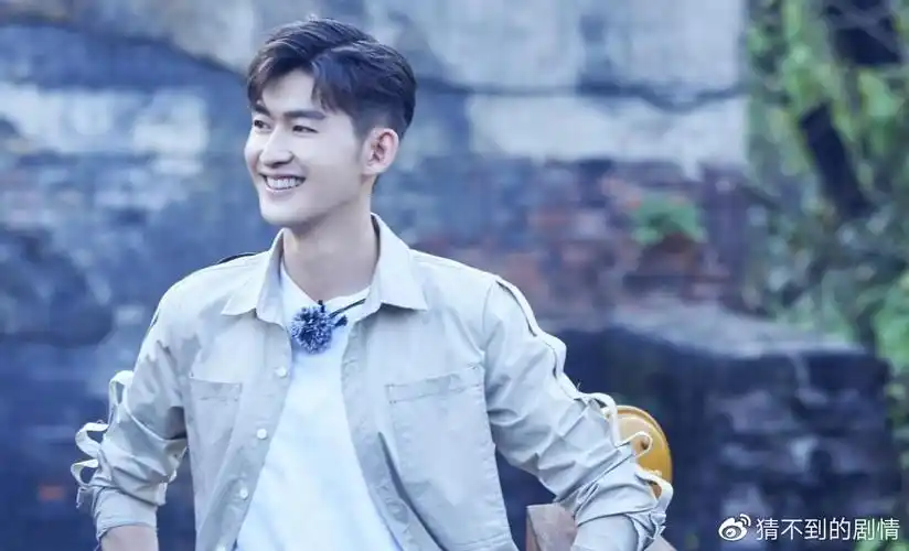 没有多大好处,近些年张翰也在不断寻求突破,这不,张翰主演的电视剧