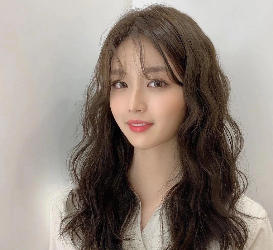 原创今秋发型别乱剪这26款很火很流行时尚又减龄越看越心动