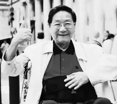 "小喇叭"鸣止 "老玫瑰"香留--艺术--中国作家网