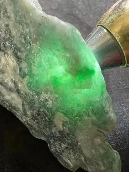 翡翠原石珠宝危料冰种飘花350克价格实惠