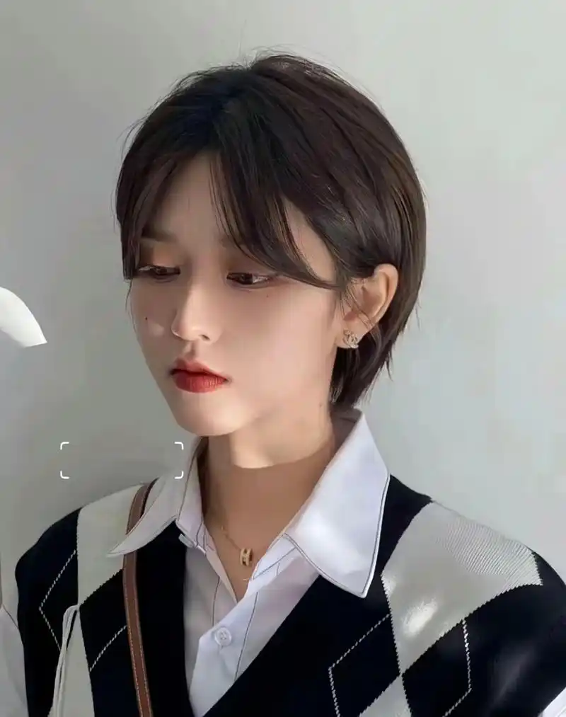 可盐可甜还减龄~ 可酷可帅日系超a短发发型 少年感十足免打理减龄超