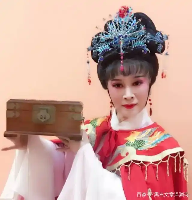 杜十娘七年"青模"生涯赚千金,走眼看错负心汉,最后怒沉百宝箱