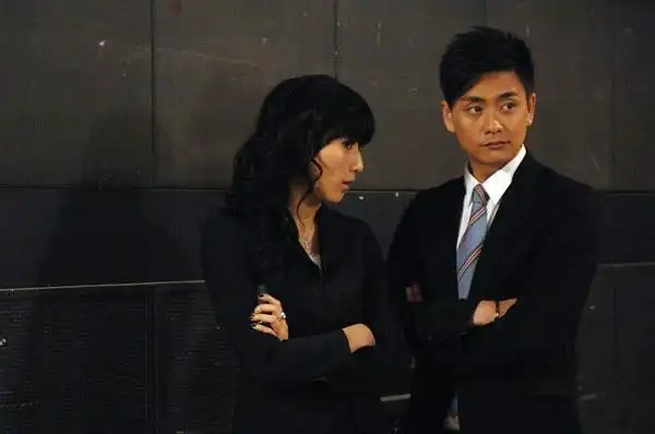 p>《珠光宝气》是2008年 a target="_blank" href="/item/香港电视