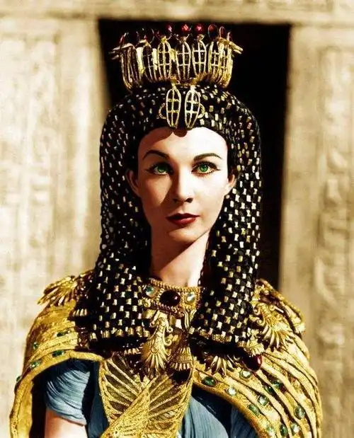 密室沉睡3300年古埃及传奇王后重现人间容貌复原后长得怎样