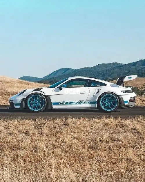 豪车  #保时捷992  #保时捷 #提车  #旅行vlog  #旅行  #超级跑车