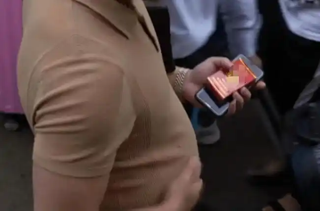 郑恺增重到170斤肚子凸出像中年大叔现在变回小鲜肉