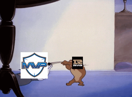 不过似乎我大lpl赛区的观众们似乎更热衷于p图,各种表情包满天飞.