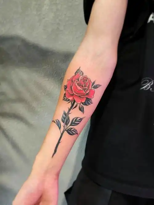 玫瑰_纹身图案手稿图片_ 志恒的纹身作品集