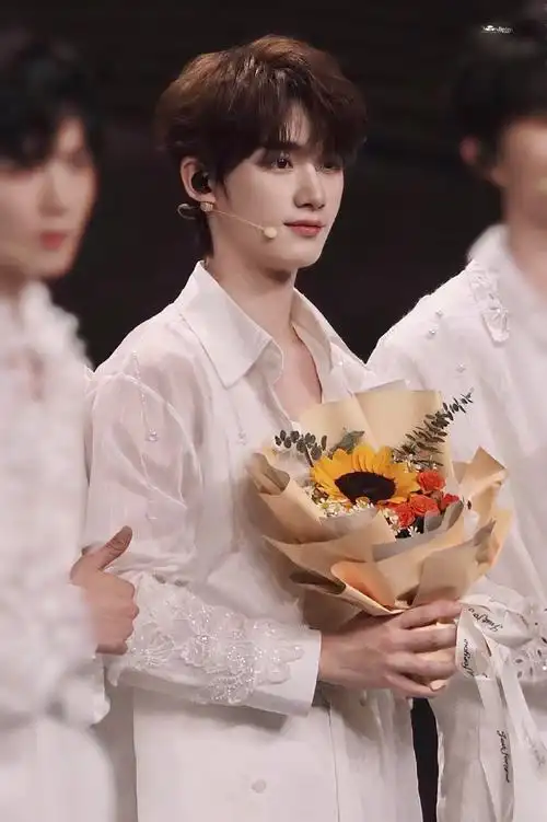 #丁程鑫微博音乐盛典#