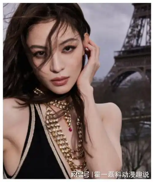 善恶终有报被成龙冯小刚力捧的钟楚曦终究走上了一条不归路