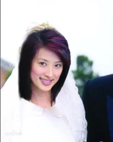 陈坚红图册_360百科