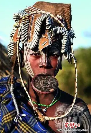 埃塞俄比亚 体验神秘部落生活(2)