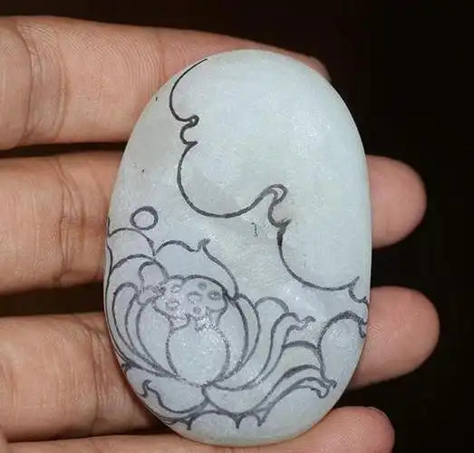 玉雕最美不过荷花:出淤泥而不染,濯清涟而不妖_网易订阅