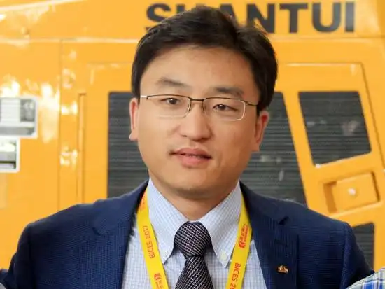 用"匠心"绘就山推特色的智能化生产 em>蓝图 /em>