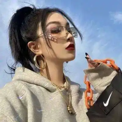 高清女头像 | 又拽又酷的女生头像