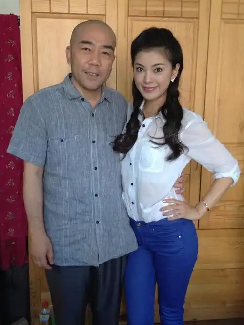 赵文琪wenqizhao的图片