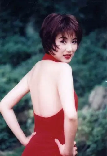 p>萧蔷,本名萧滢滢,1968年8月13日出生于台湾省新北市,毕业于 a