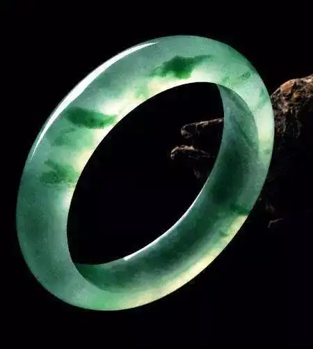 全球最贵的32件天价翡翠,每一件都举世罕见