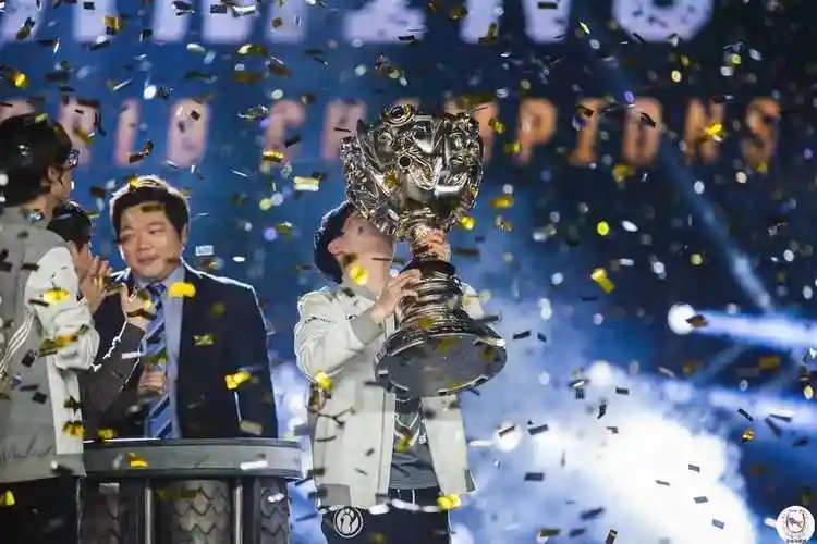 s8总冠军队伍结局遗憾属于ig的英雄末路