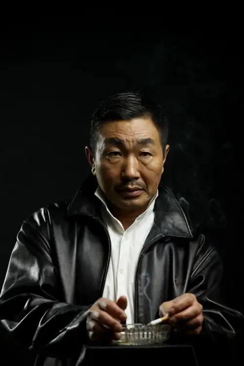 国家一级演员,与老婆青梅竹马结婚至今36年无绯闻,女儿更优秀