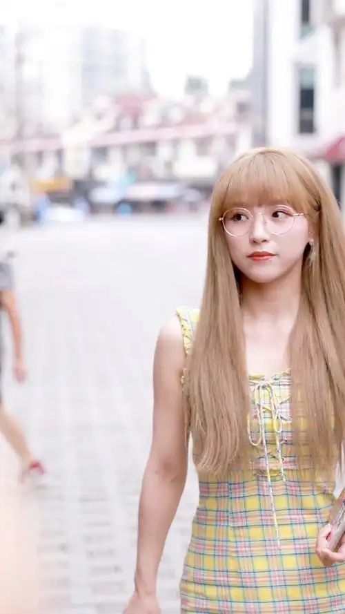 孔肖吟 炙热的我们