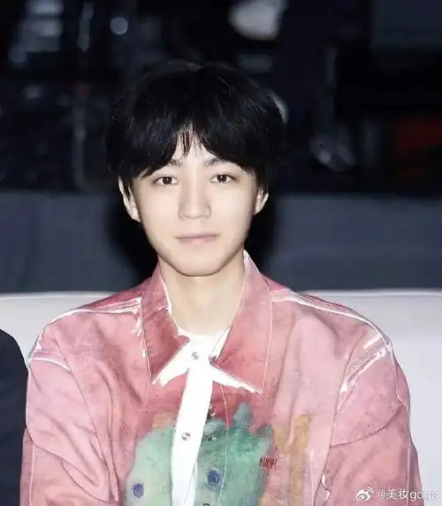 王俊凯#王俊凯的素颜状态,真的…怎么会有人越素越嫩啊,凯哥正常发挥