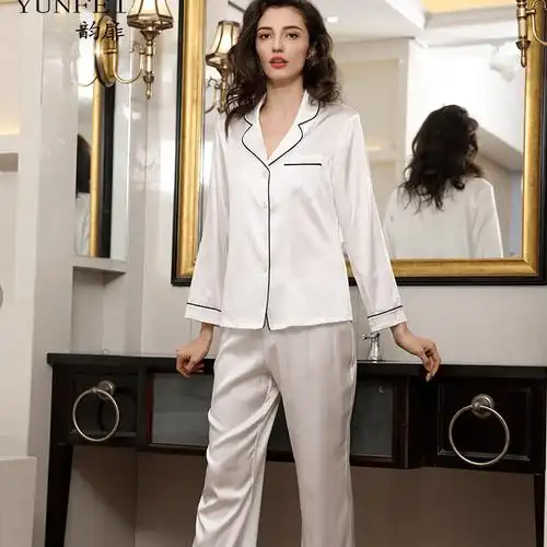 传递爱家爱己爱生活的品牌价值观,为现代女性带来全新的丝绸家居服装