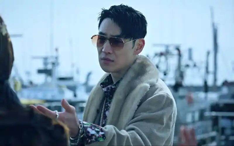 出租车司机化身社会大哥,把电信诈骗团队骗得团团转