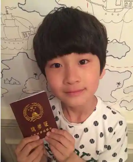 张亮寇静是怎么认识的 张悦轩的妈妈寇静个人资料照片背景