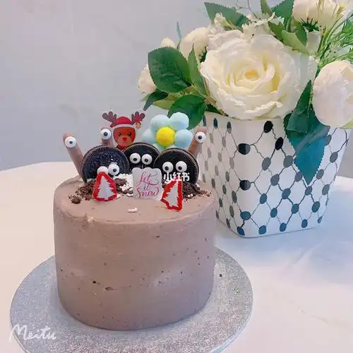 谢菲蛋糕6寸奥利奥咸奶油饼干装饰