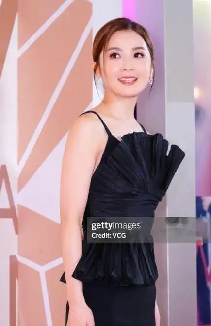 亚洲电影节明星状态各异48岁蒋勤勤打了内娱女星的脸