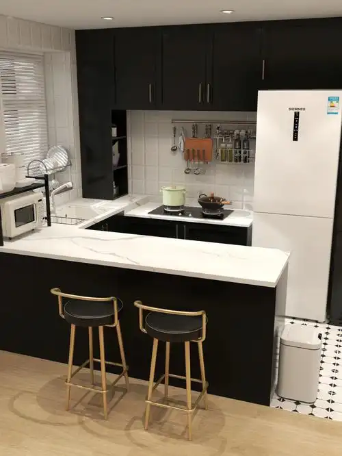 黑色厨房装修u型厨房实用又美观78