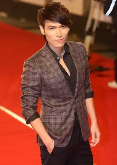 杨宗纬歌迷见面会 征集全球粉丝梦想与祝福