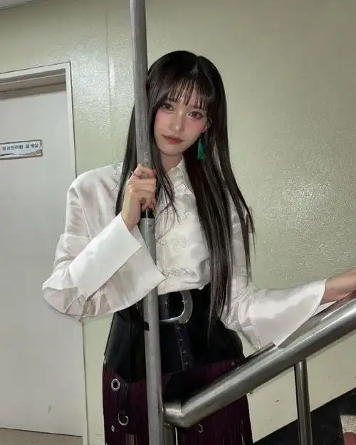 李瑞 四时铃兰##李瑞