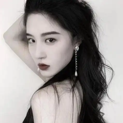 高冷御姐头像:冷漠厌世系列女生头像高冷侧脸背影不露脸头像