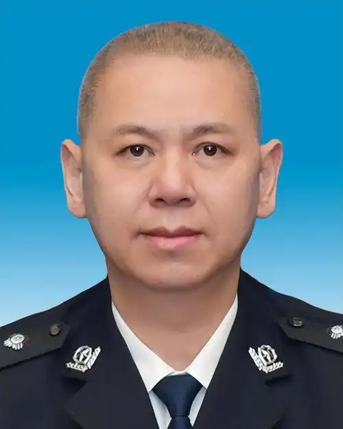 3,副市长,市公安局党委书记,局长刘新良彭华松,现任湖南省长沙市委