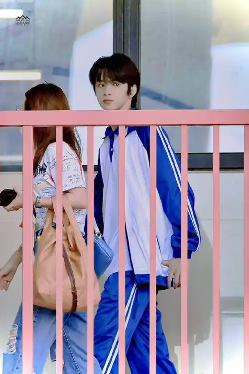 刘耀文被巴蜀中学录取