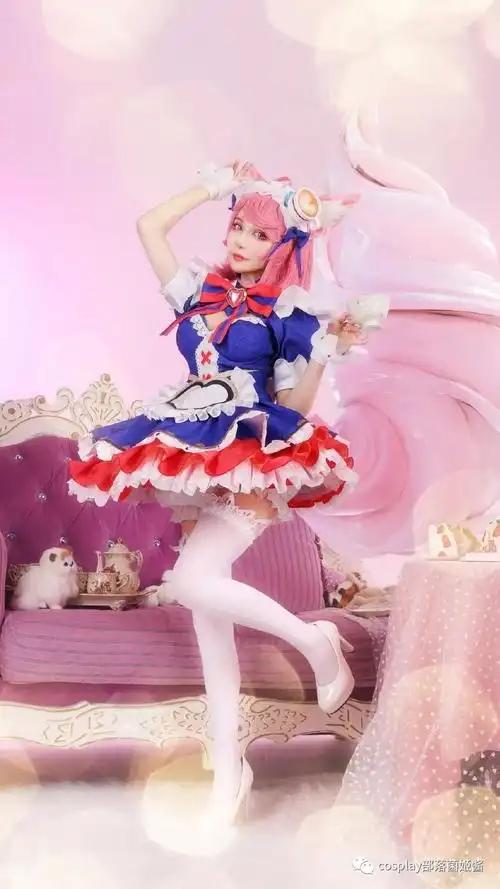 cos王者荣耀妲己cos正片苍帝鸢尾