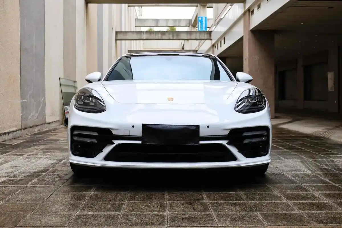 保时捷 panamera 2021款 行