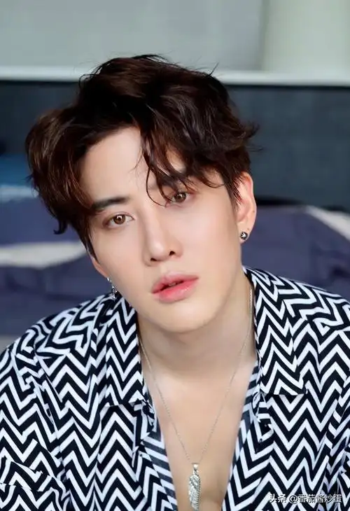 泰国明星mike多大