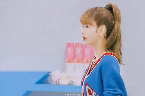 lisa青春有你2