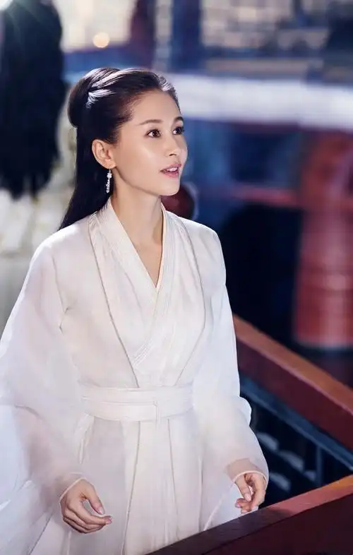 ず心星月从随心的转采于2018-03-01 21:09:53王子文   太古神王古装女