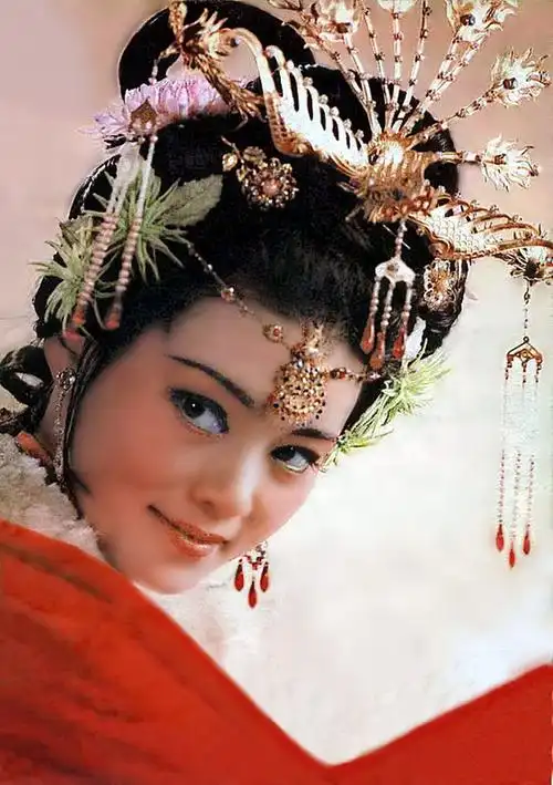 1981年,《杜十娘》是潘虹演艺生涯中的.