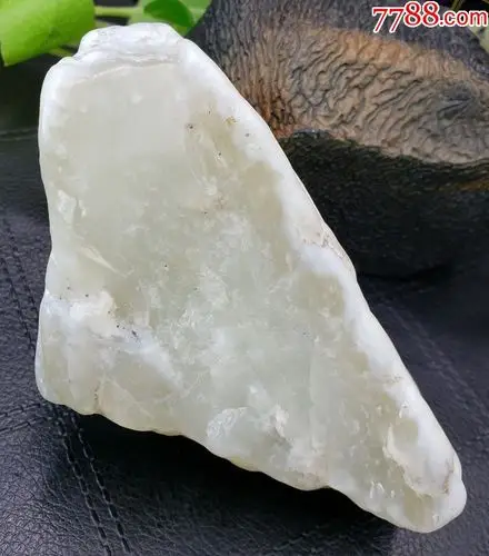 3274和田玉白玉山流水原石527克