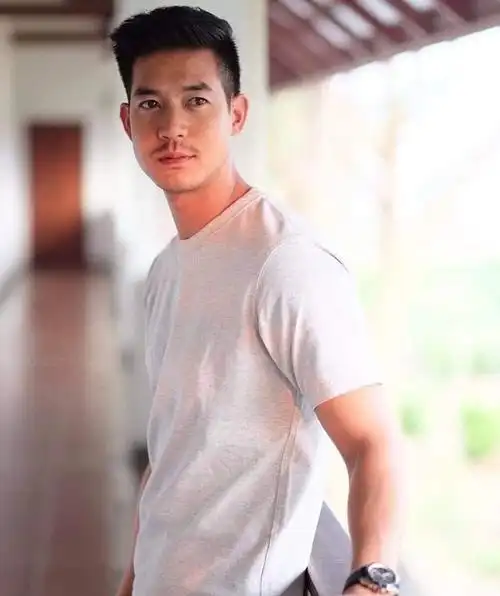 泰星weir表示随时做好了结婚的准备,等到40岁以后再考虑生子